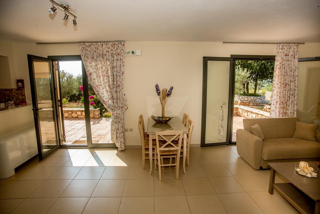 Korallis Villas Karavádhos Exteriér fotografie