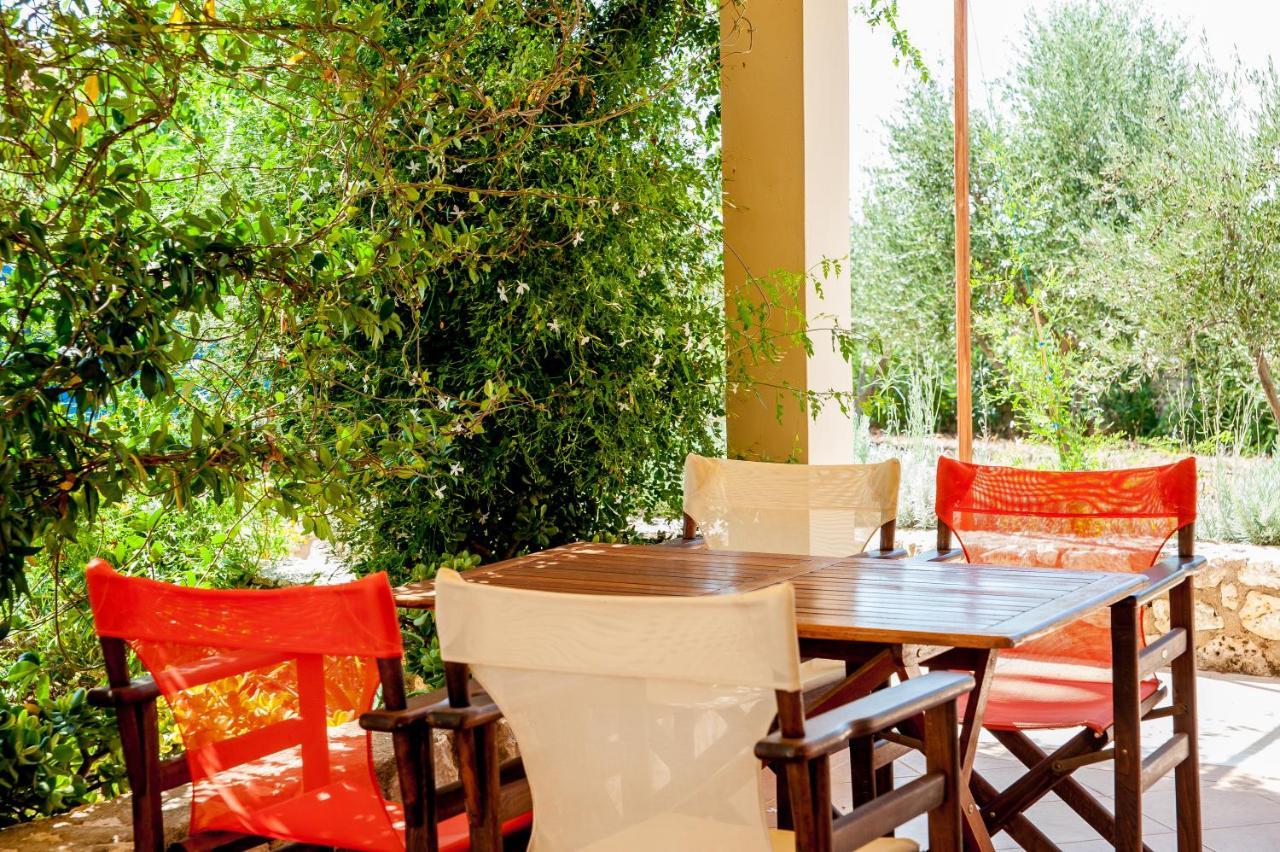 Korallis Villas Karavádhos Exteriér fotografie