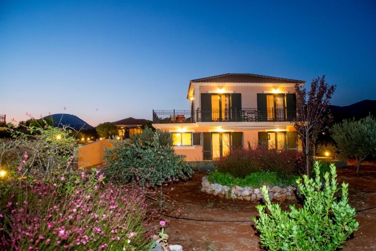 Korallis Villas Karavádhos Exteriér fotografie
